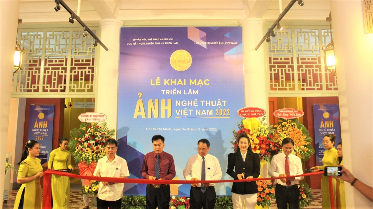Khai mạc Triển lãm Ảnh nghệ thuật Việt Nam năm 2022 tại TP.HCM